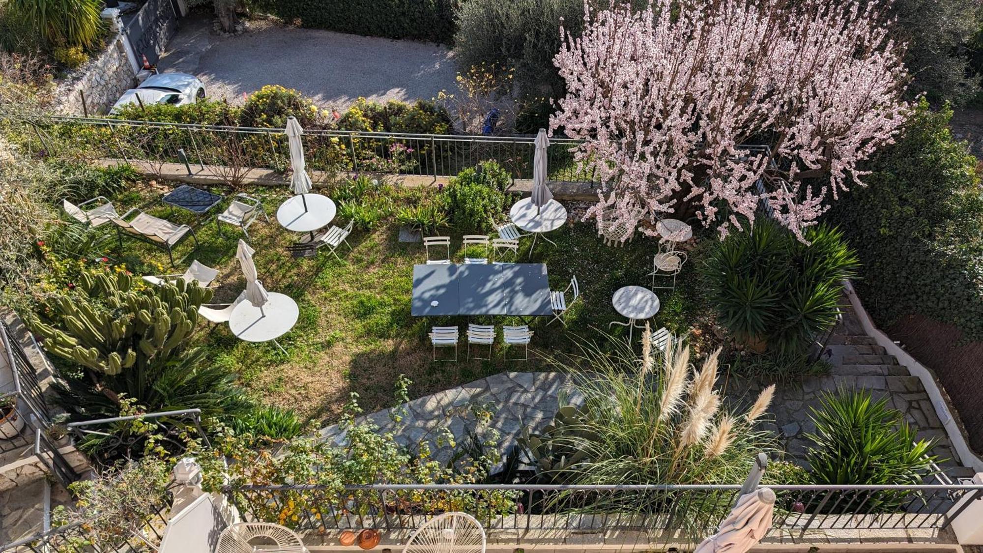 Le Mas D'Angeline, Vue Mer, Jardin Commun, Parking, Voiture Requise, 10 Min En Voiture De Monaco, Route Etroite, Pente Raide, Croisement Limite, Sea View, Shared Garden, Parking, Car Required, 10 Min Drive From Monaco, Narrow Steep Road, Limited Pass Beausoleil Exterior photo