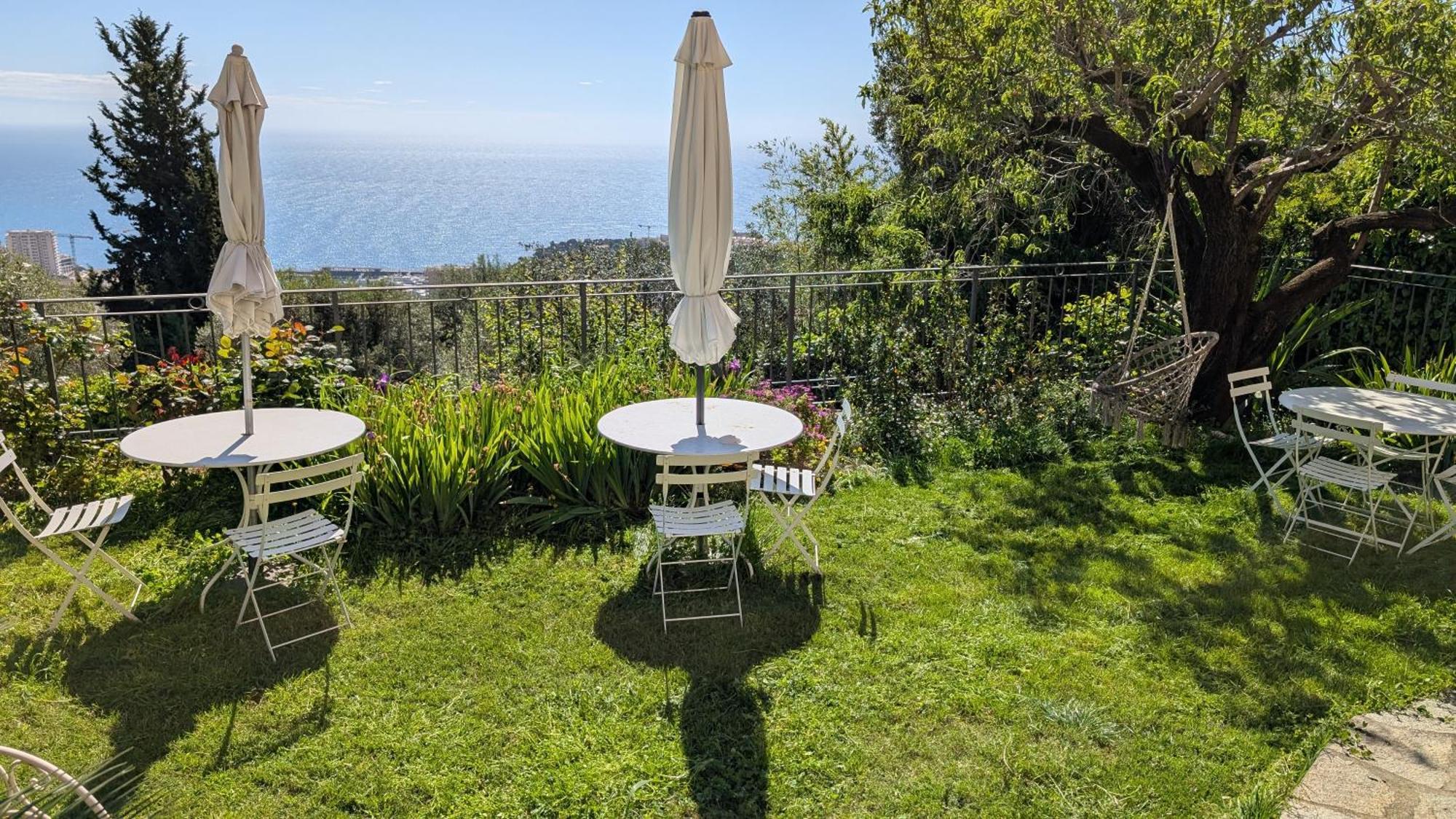 Le Mas D'Angeline, Vue Mer, Jardin Commun, Parking, Voiture Requise, 10 Min En Voiture De Monaco, Route Etroite, Pente Raide, Croisement Limite, Sea View, Shared Garden, Parking, Car Required, 10 Min Drive From Monaco, Narrow Steep Road, Limited Pass Beausoleil Exterior photo